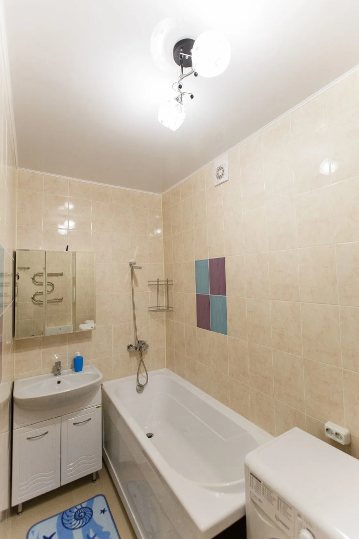 Апартаменты Right Room трехкомнатные на Салтыкова-Щедрина 3