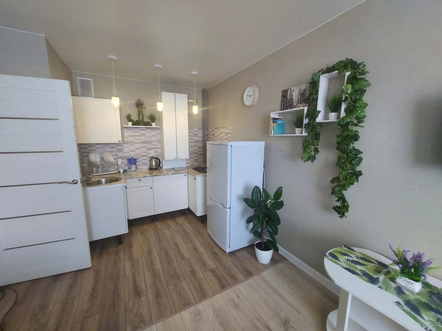 Апартаменты на Мервинской 37