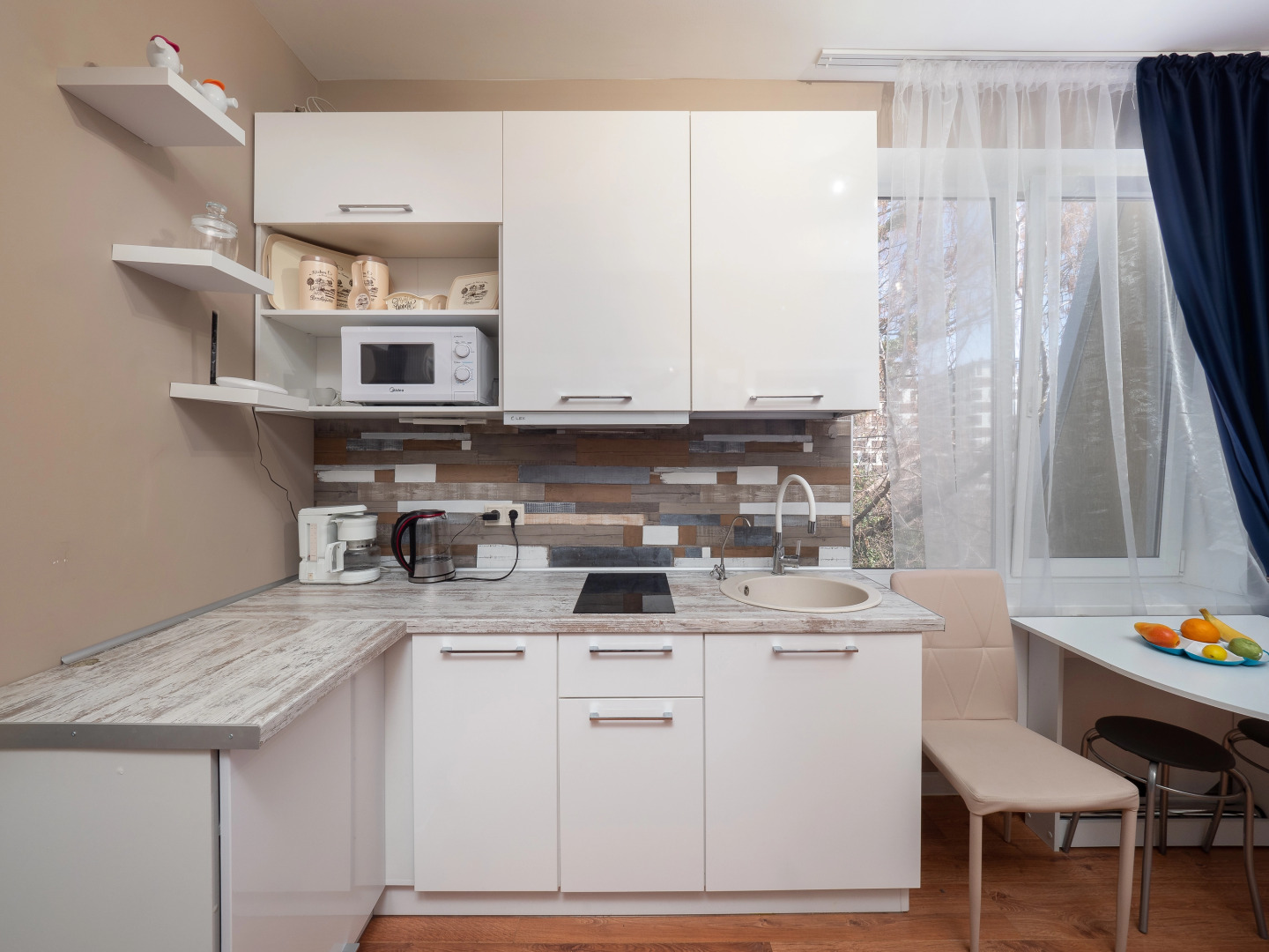 Апартаменты У Моря С Бассейном в ЖК Солнечный апр48