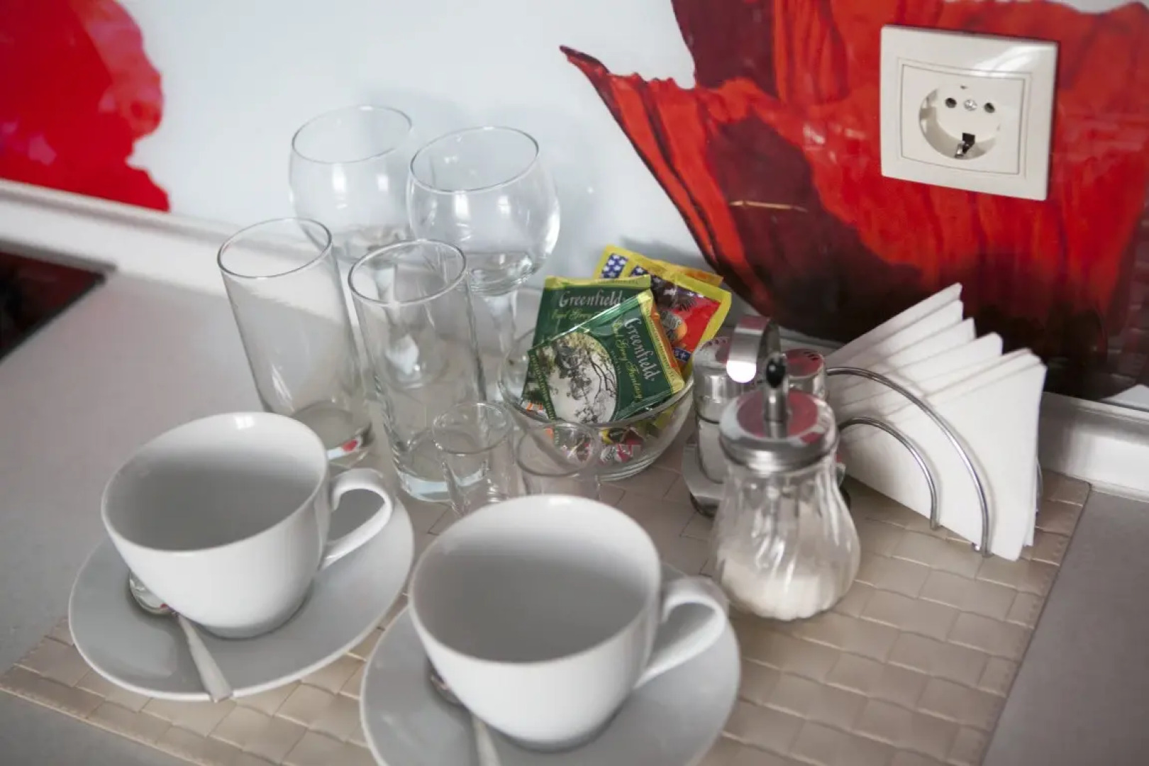 Апартаменты Золотой Шар на 70 лет Октября 4