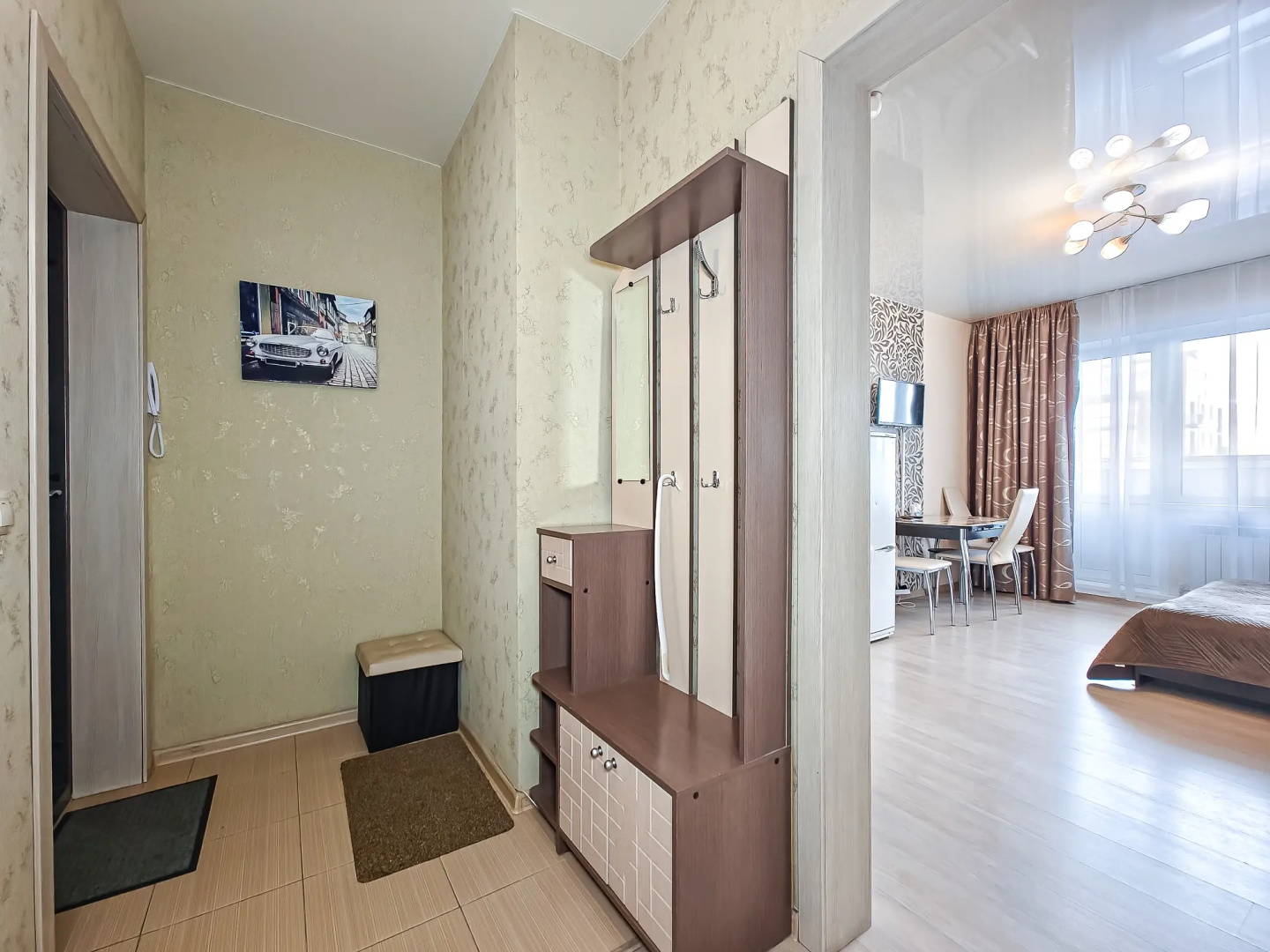 Апартаменты Крылова, 34, этаж 13