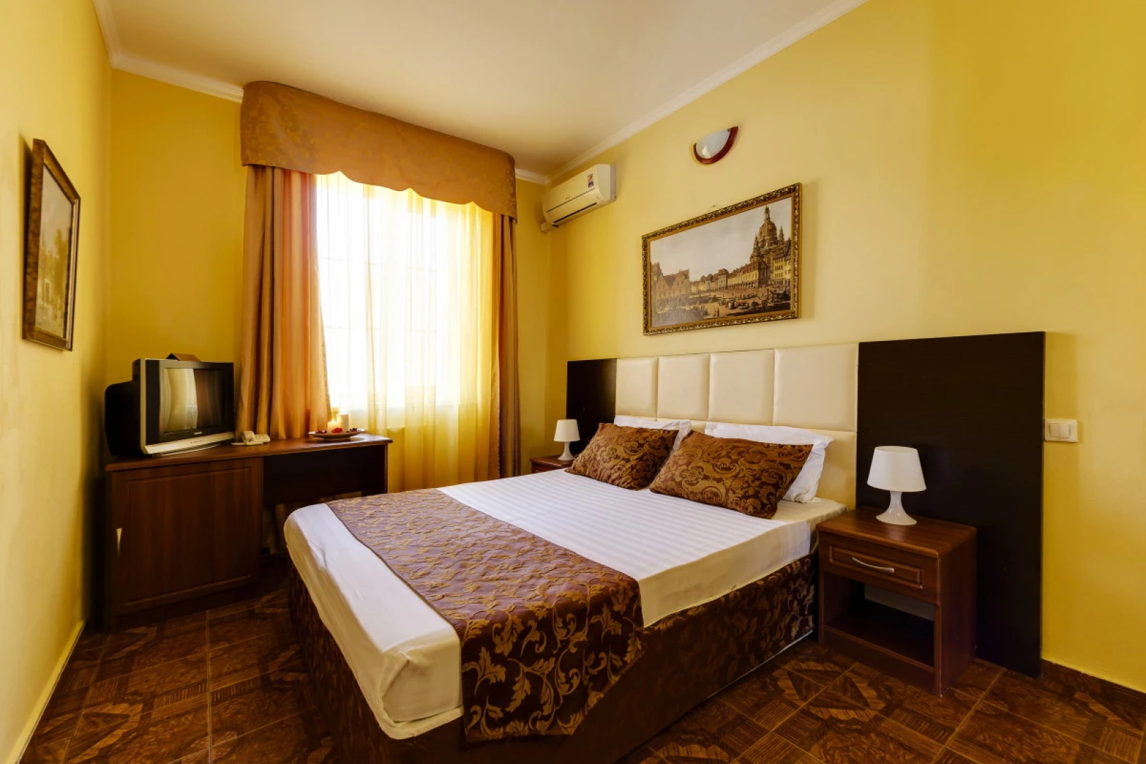 Отель Баден