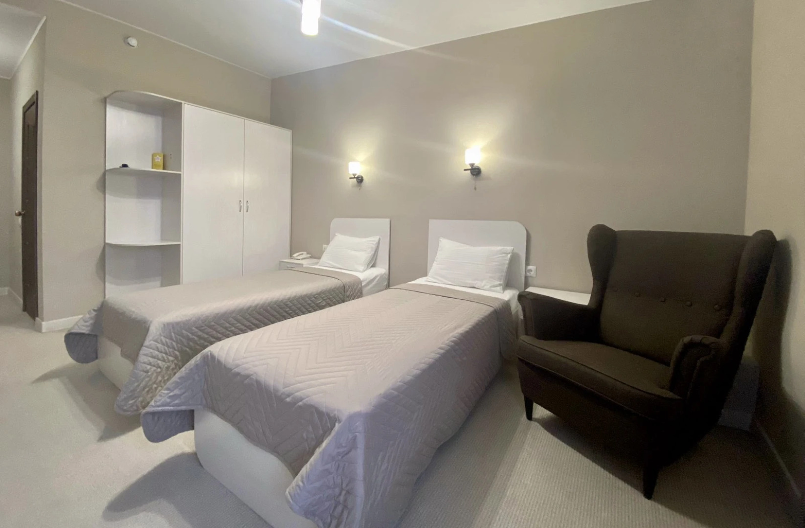 Отель Золотой шар