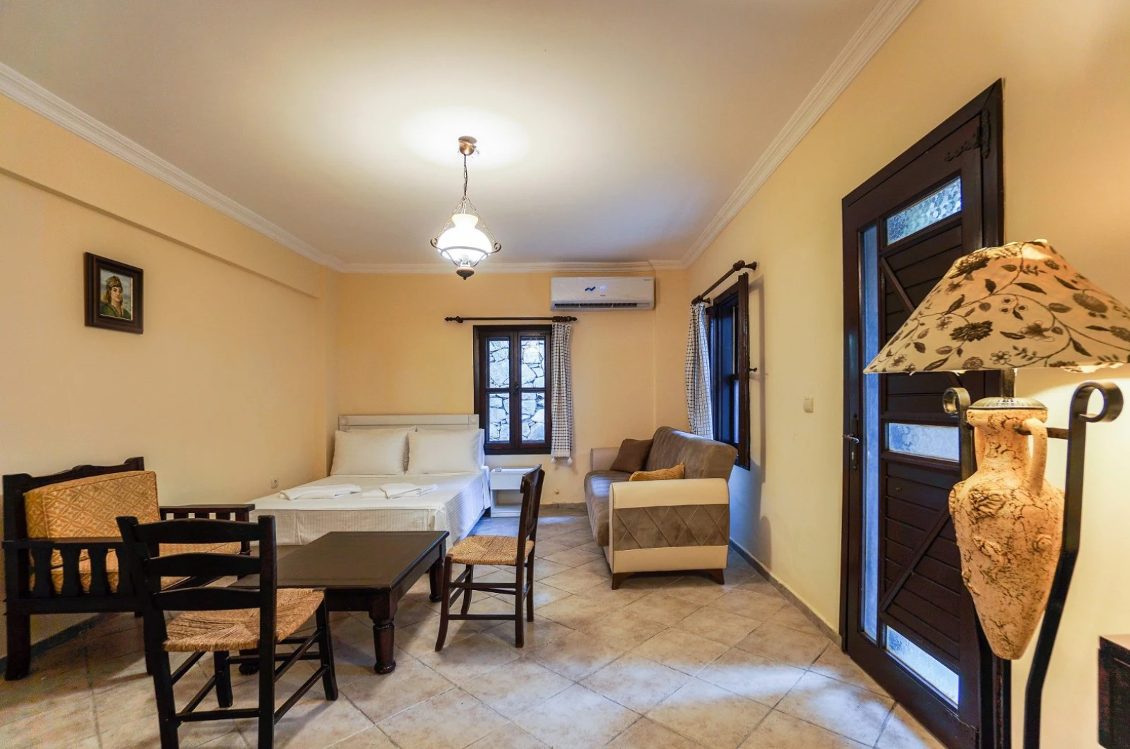 Мини-Отель Mira Suites