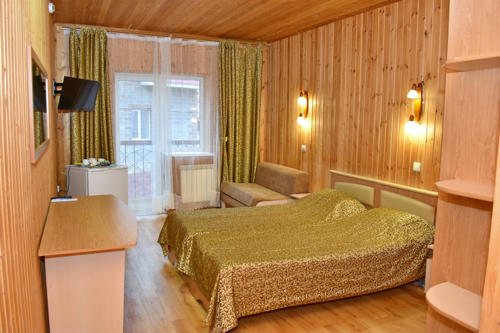 Отель Эдельвейс