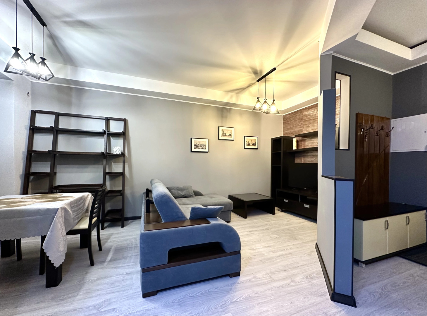 Квартира 2-комнатная Cтудия Yarapartments на Первомайской 19