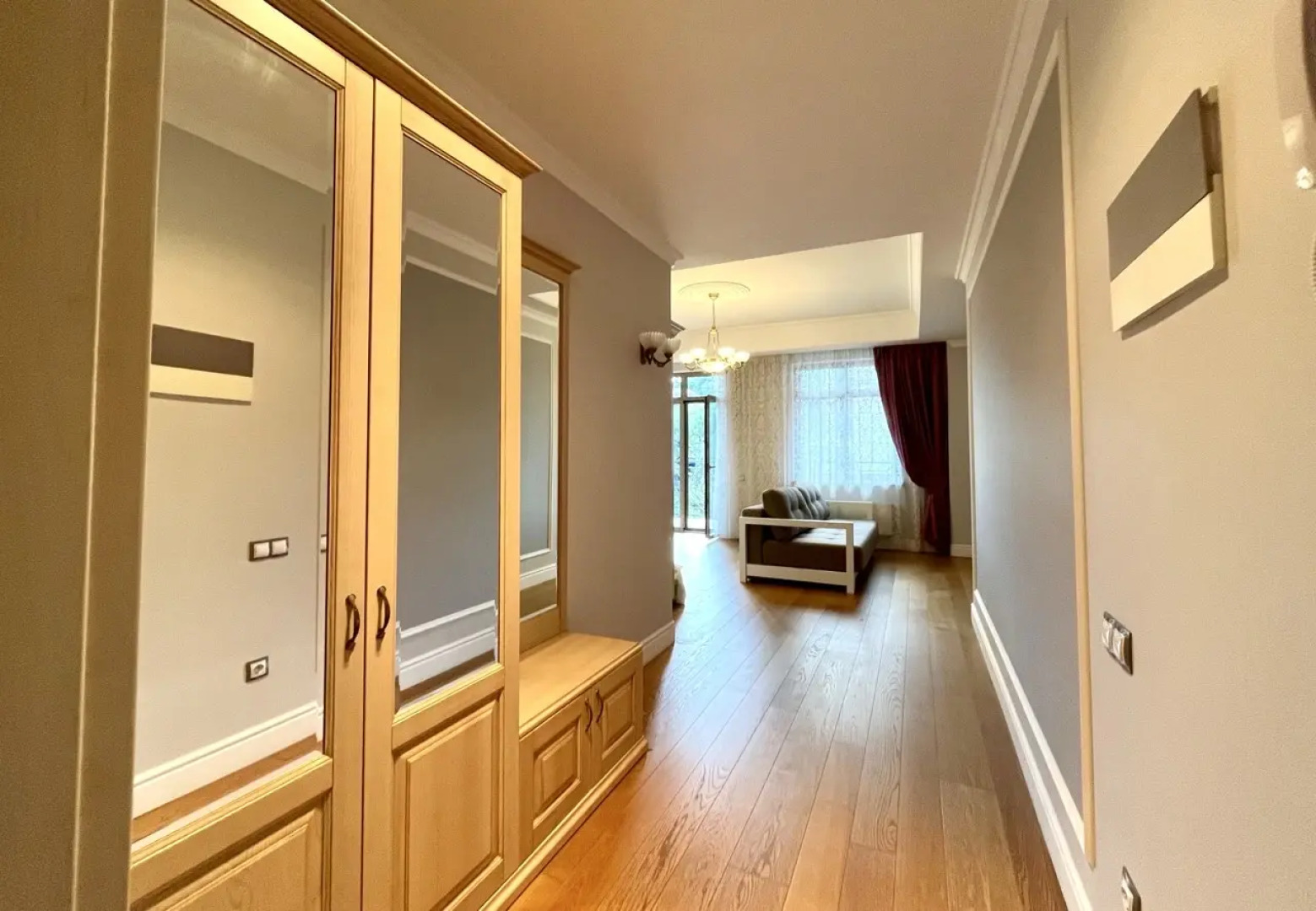 Апартаменты Двухкомнатные с Балконом Премиум класса в ЖК Дипломат