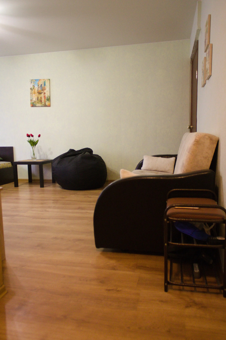 Апартаменты на Глеба Успенского