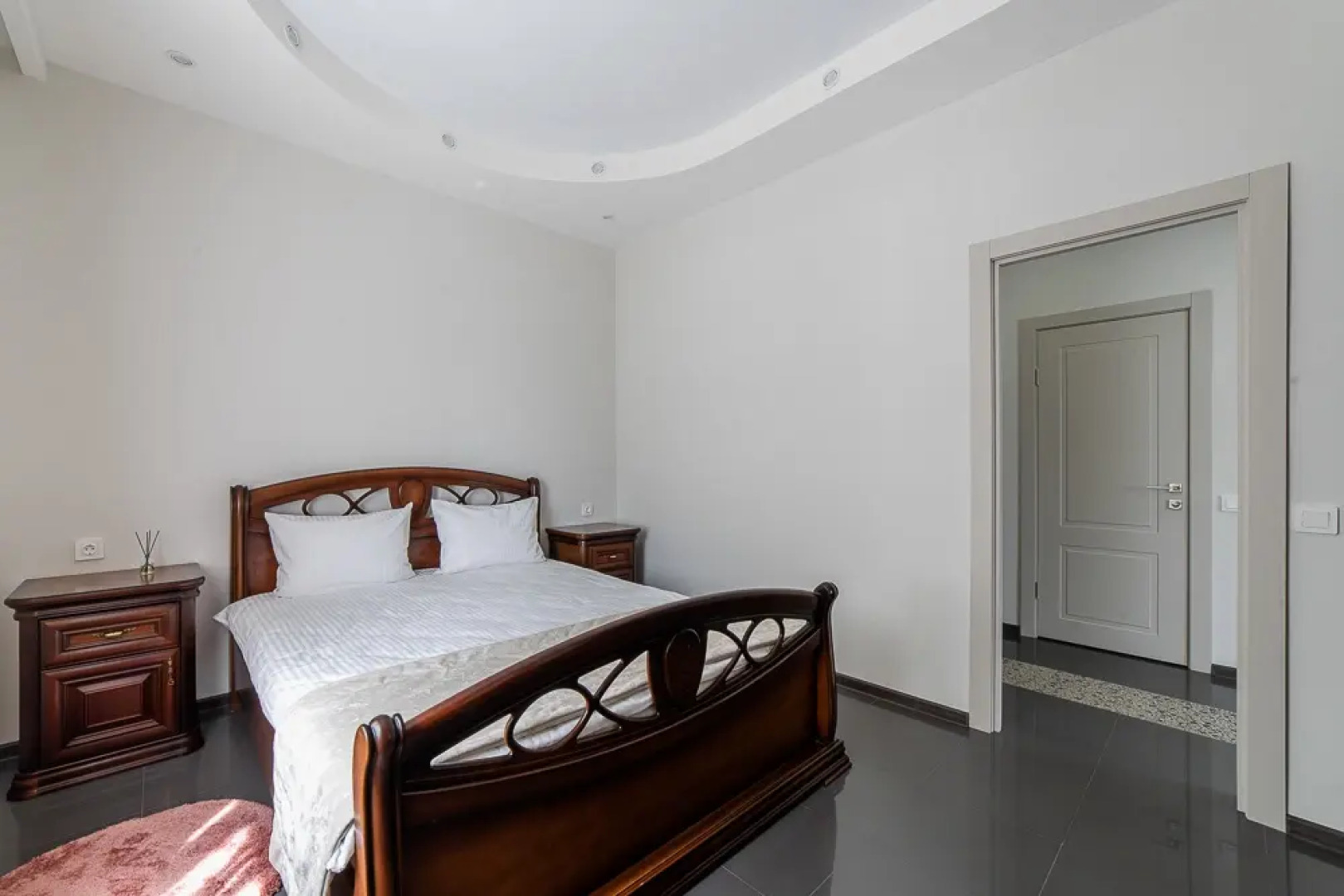 Апартаменты на улице Коммуны 2