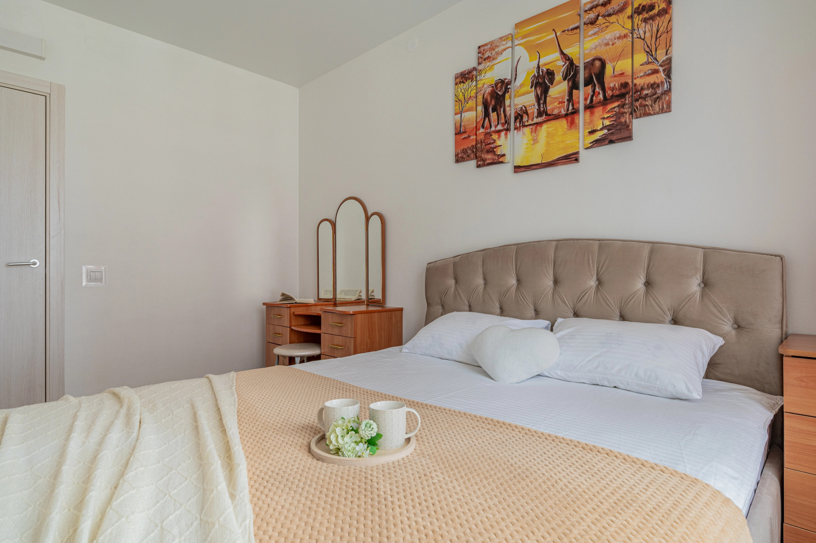 Апартаменты 36 на проспекте Космонавтов 11В