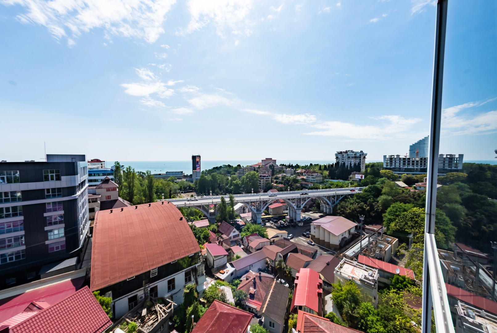 Квартира на ул Учительской с видом на море и город