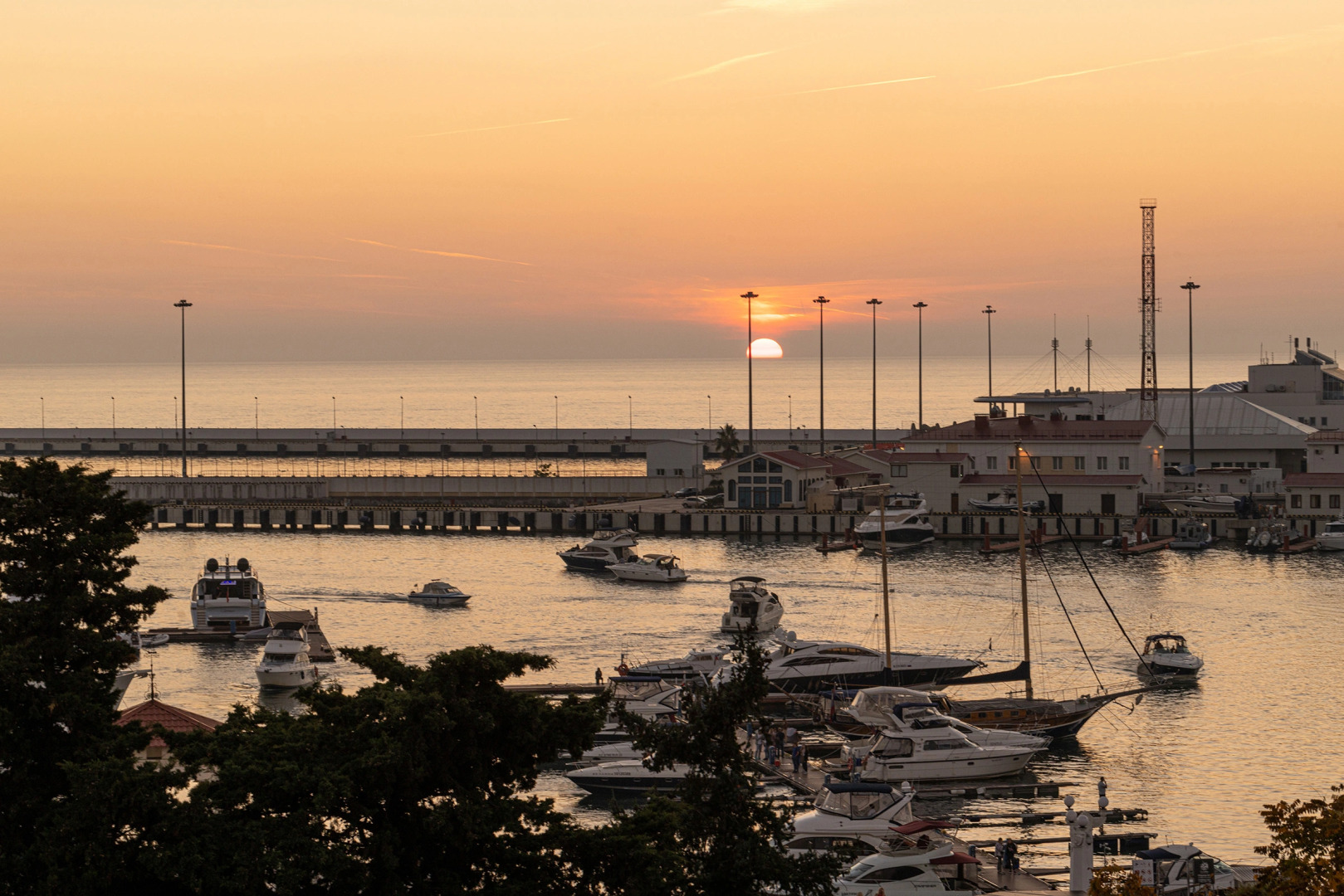 Отель Маrinа Yacht