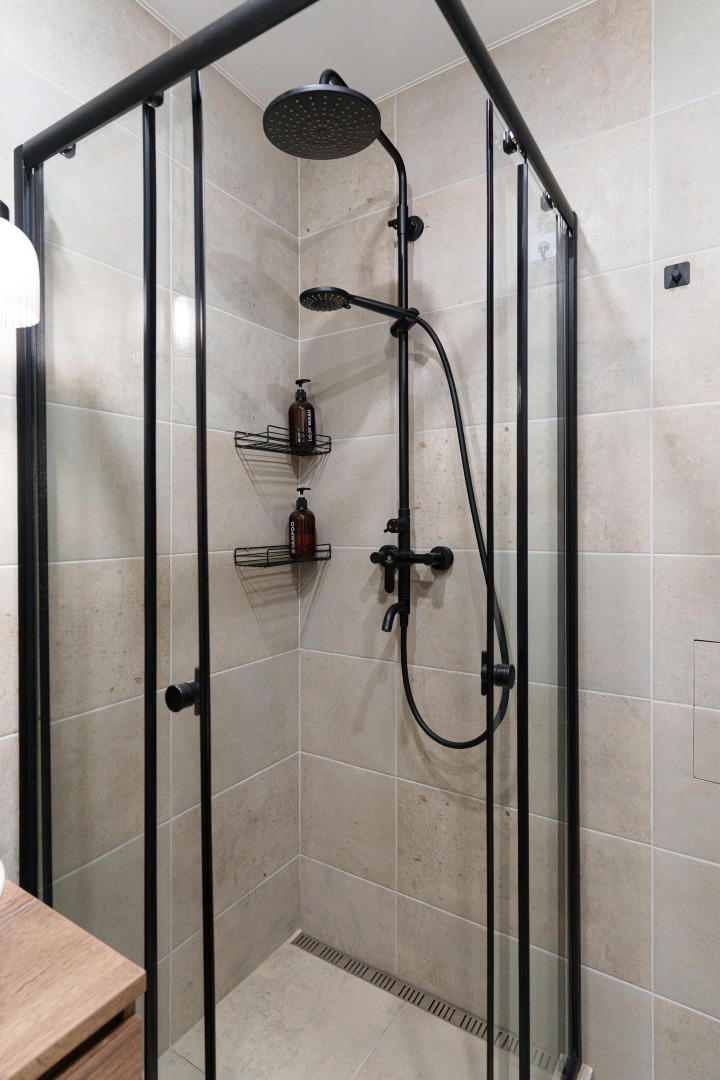 Апартаменты с видом на Комаровский рынок в центре города