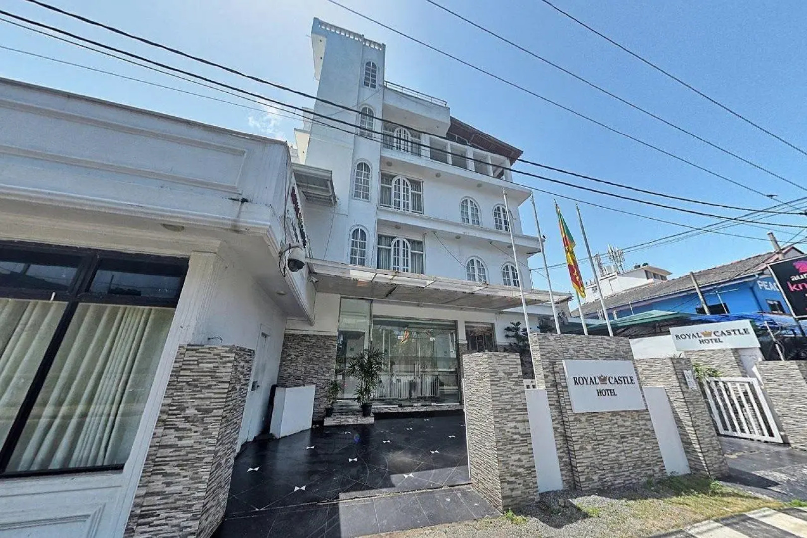 Отель Royal Castle