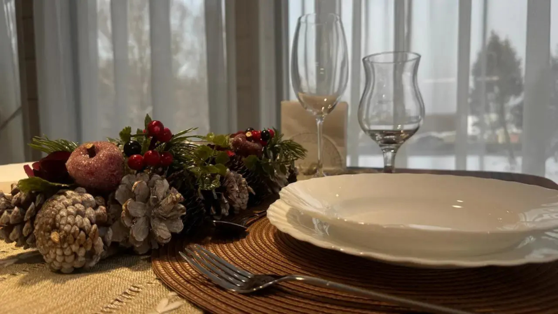 Частный дом Дом на краю леса