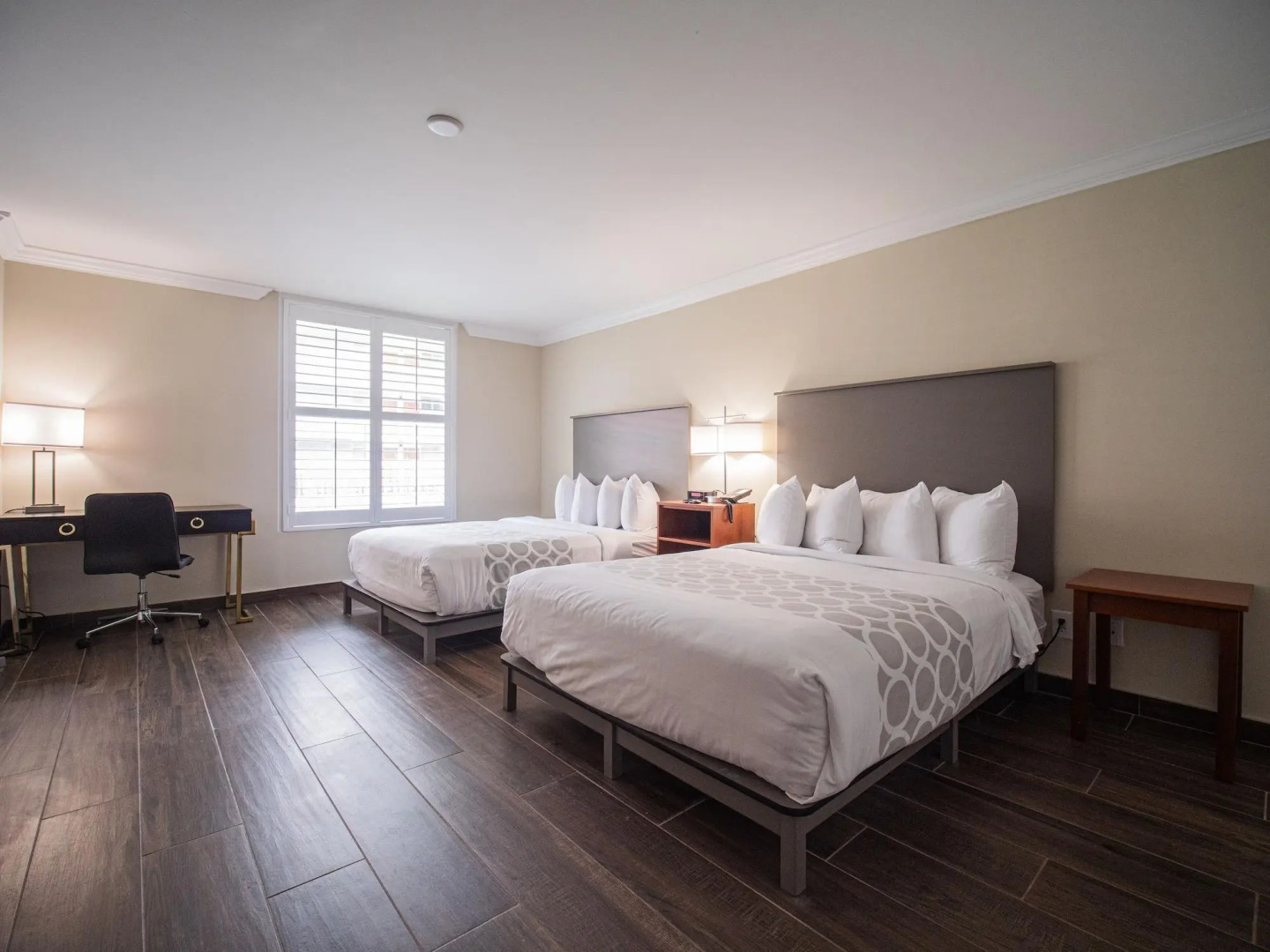 Отель Equus Inn Ocala