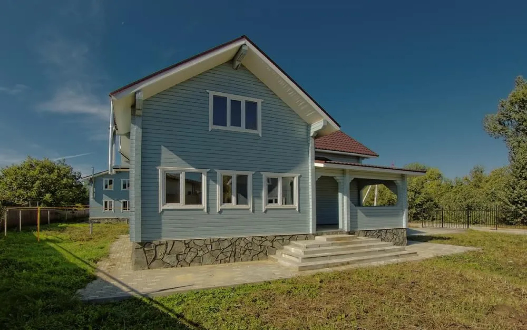 Гостевой дом Коттеджи в аренду Береговая 48