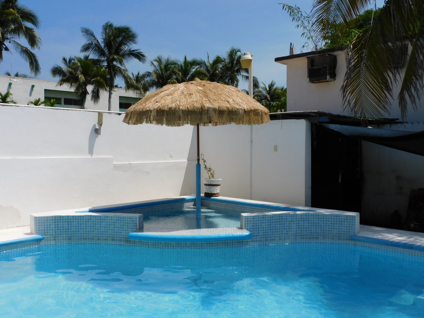 Отель Casa de Huespedes Nayomi By Rotamundos