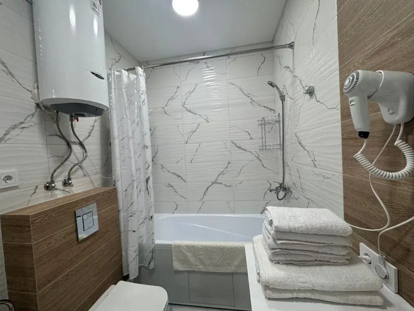 Квартира Ирисы у подножья горы