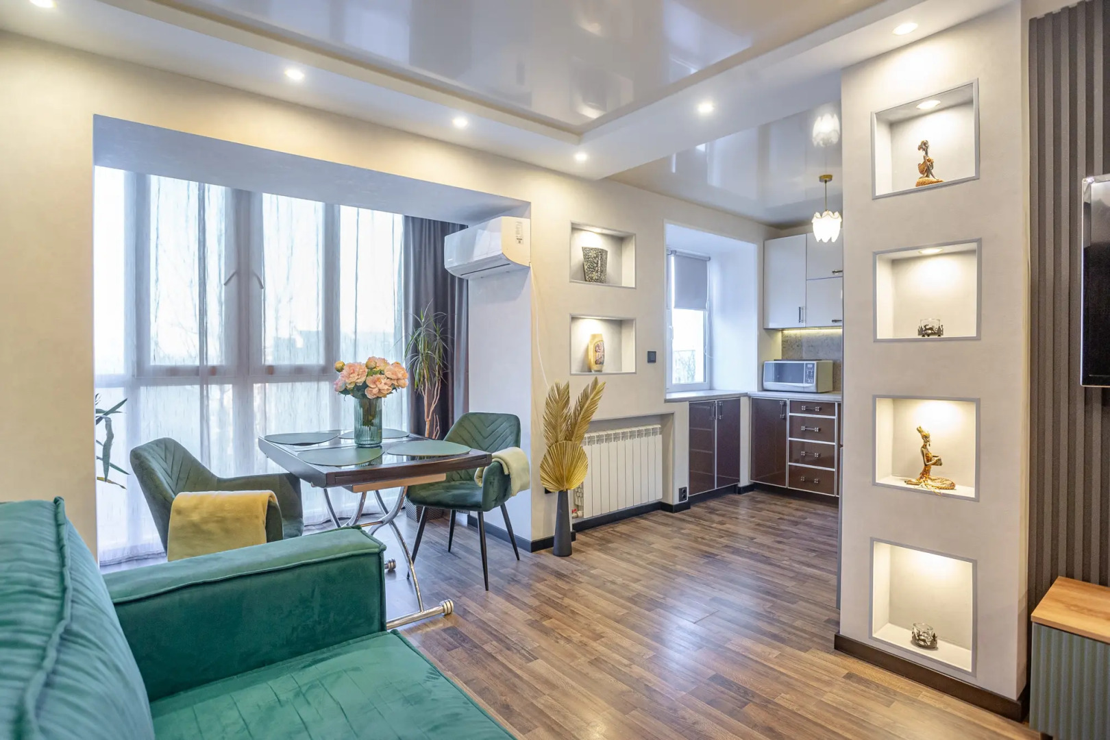 Квартира Двухкомнатная в Самом Центре Города