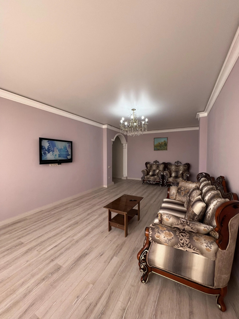 Апартаменты Квартира 3х Комнатная в Центре Города