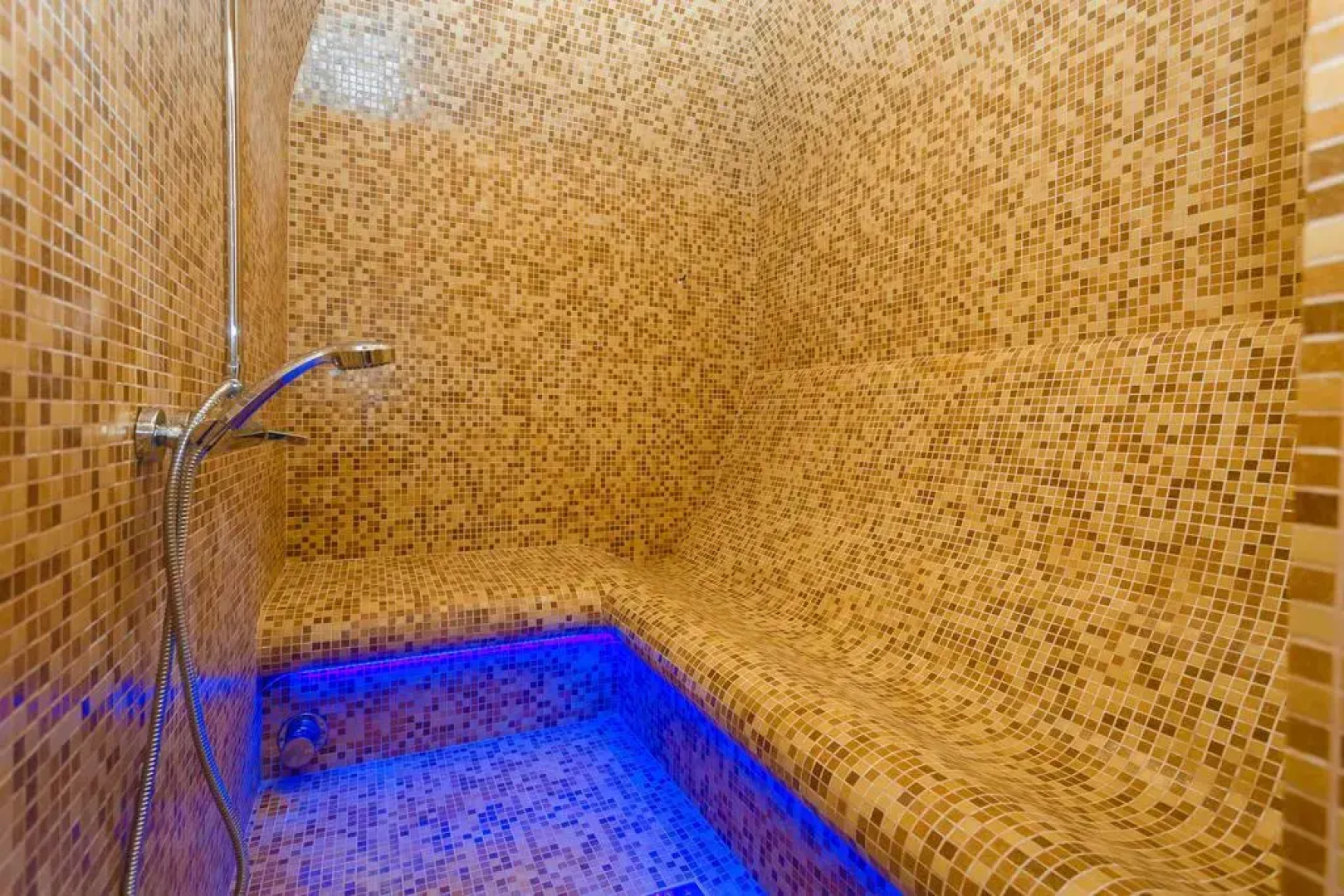 Отель Триумф