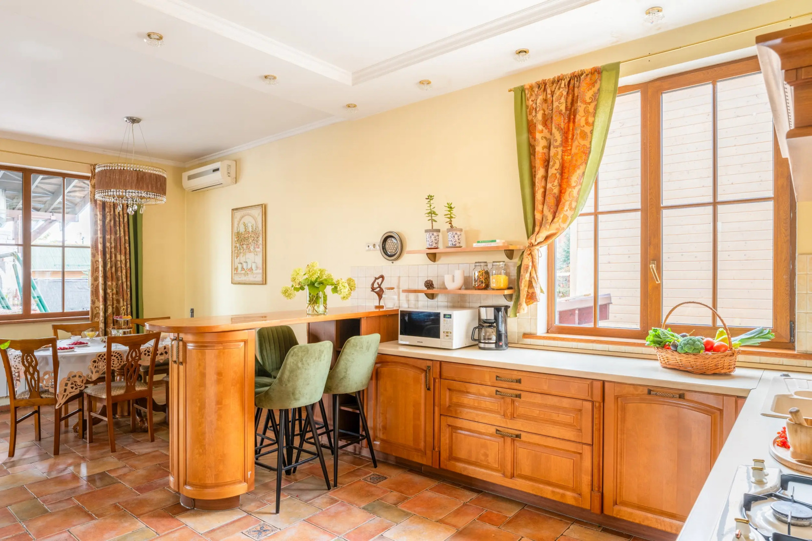 Частный дом Белый Коттедж