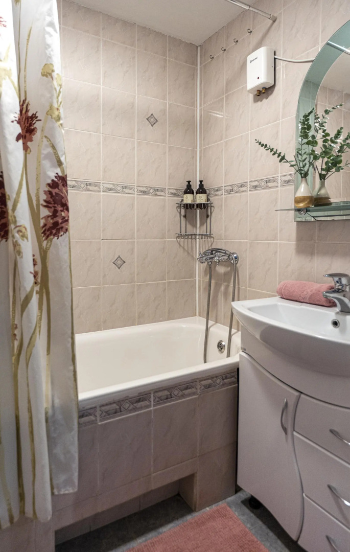 Апартаменты трёхкомнатные рядом с рыбной деревней