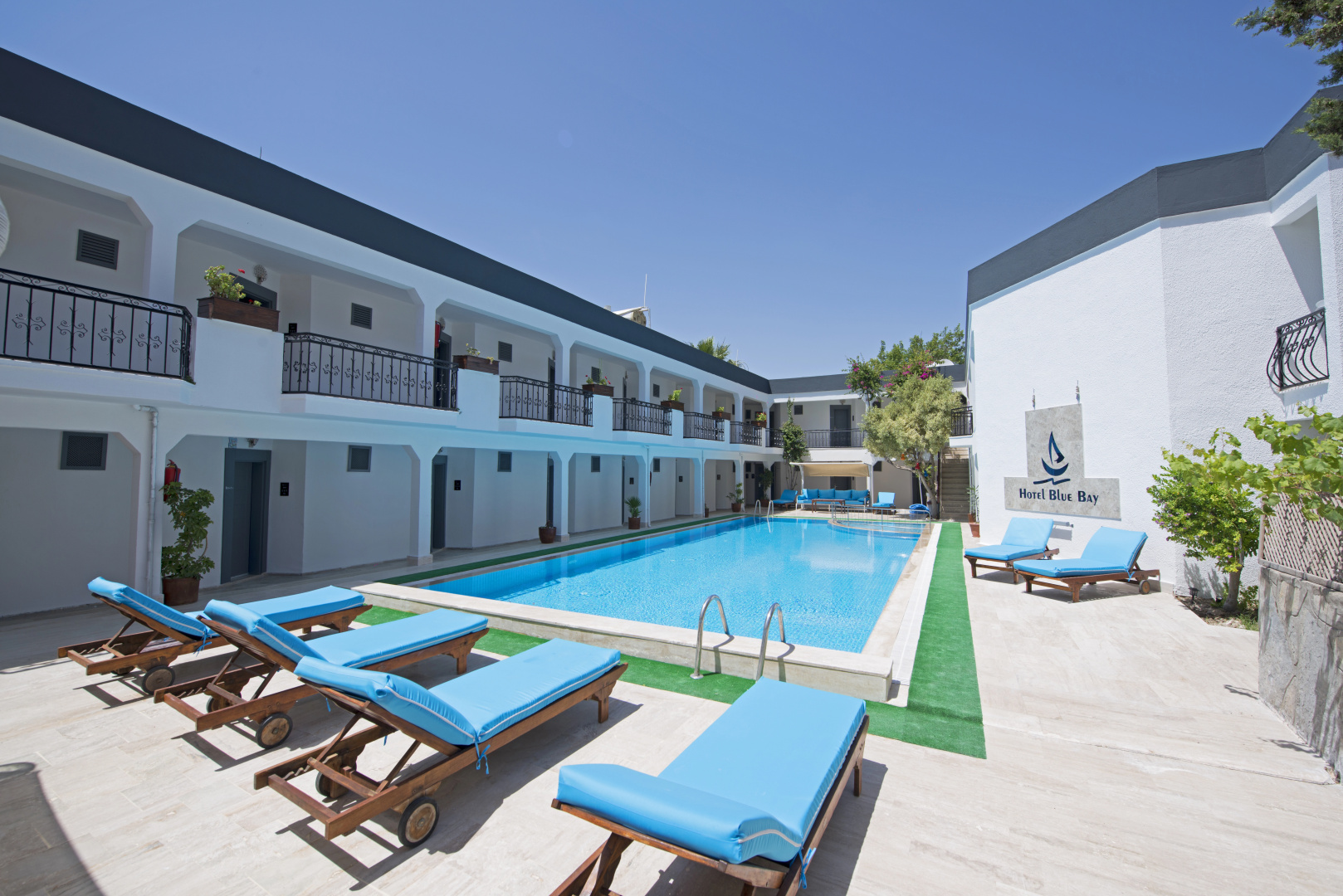 Отель Blue Bay Beach