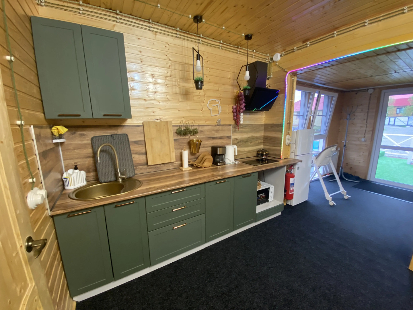 Частный дом ДваДомаПаратунка 1