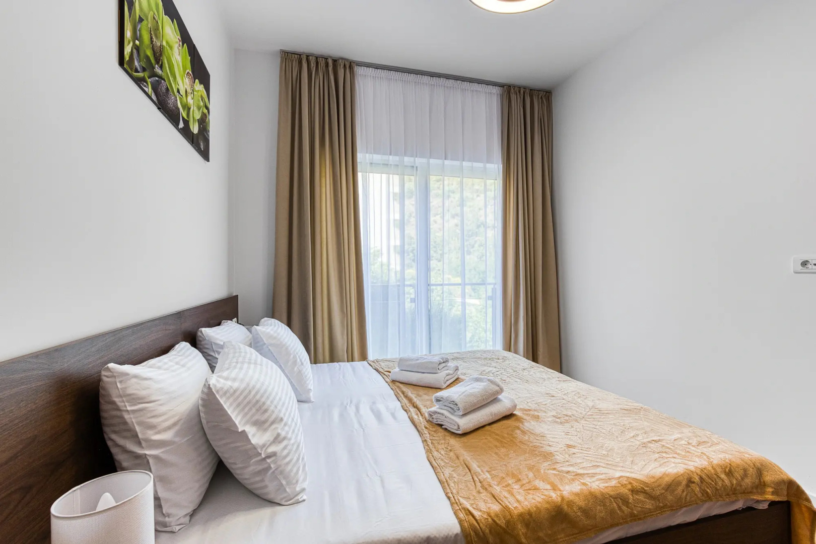 Апартаменты Sunny Side Three Bedrooms