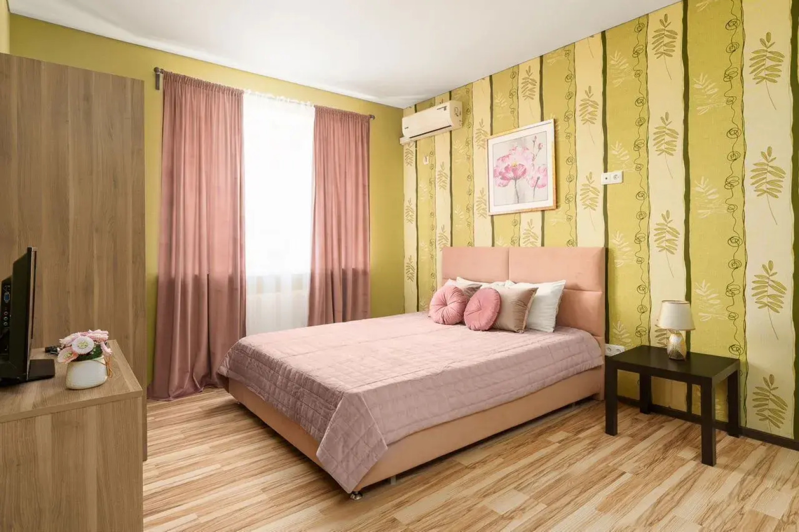 Квартира на Улице Имени Жлобы 139