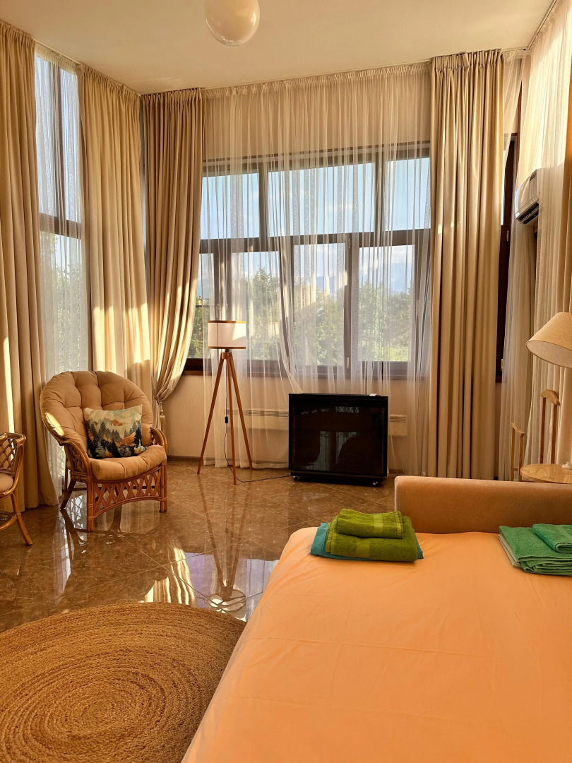 Апартаменты с видом на горы в оздоровительном центре Река Жизни