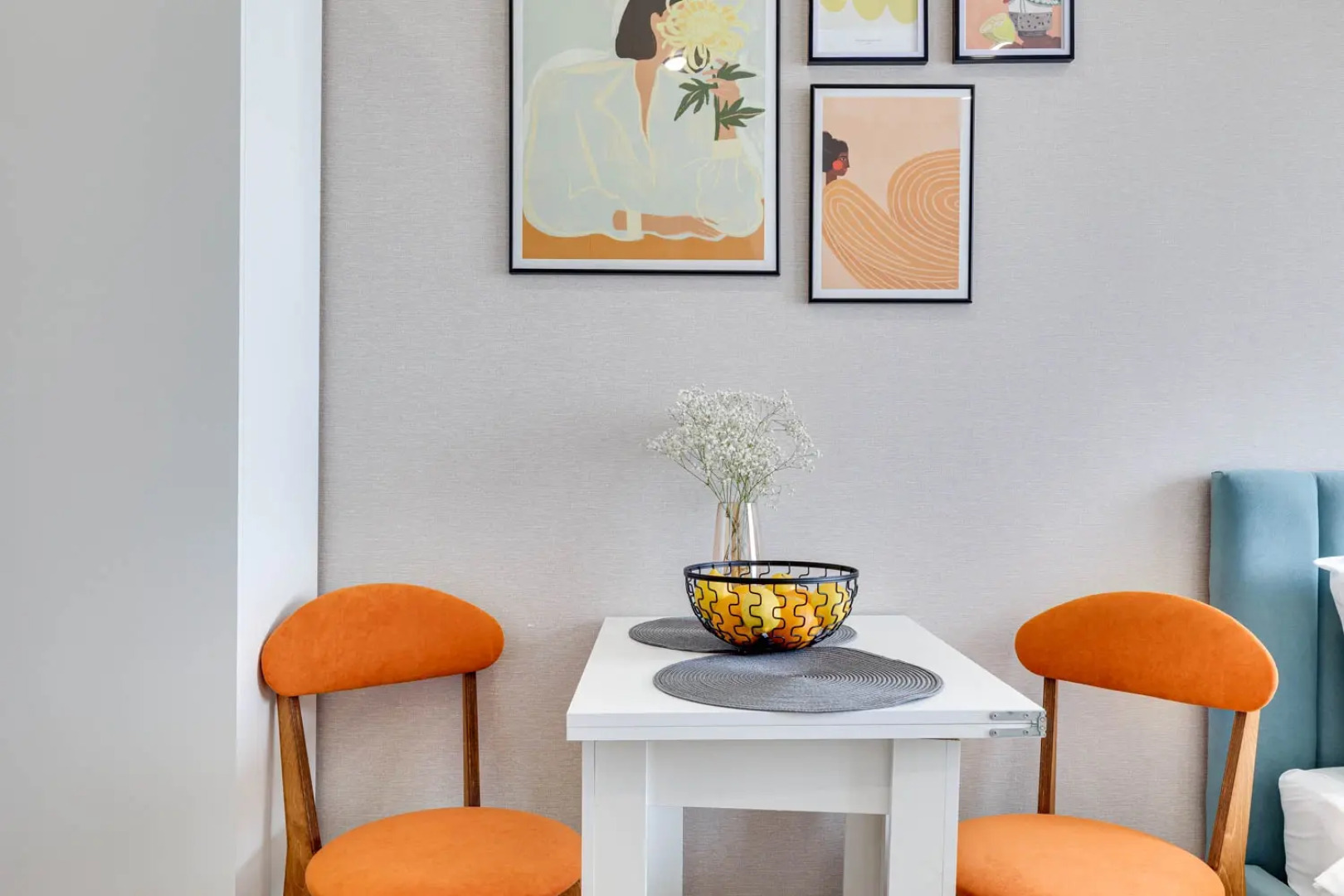 Апартаменты Happy People Западный Квартал 6/2