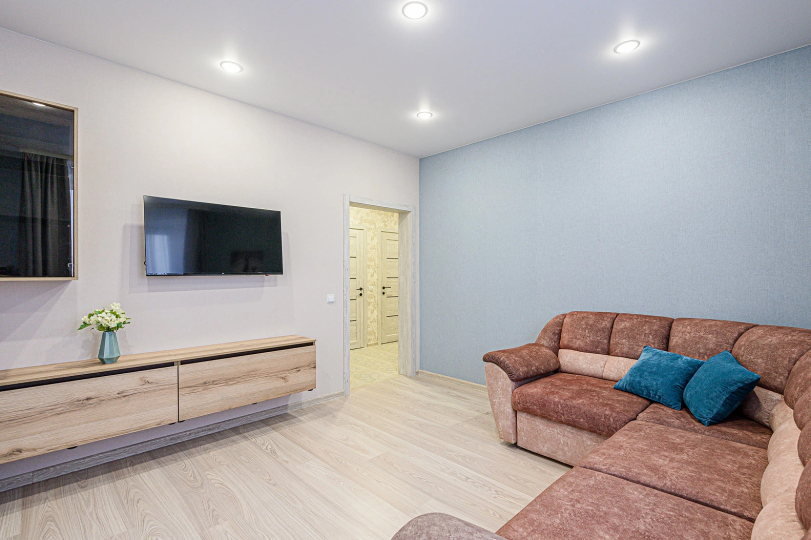 Апартаменты двухкомнатные Stepanenkov на Покатной 55а на 12 этаже