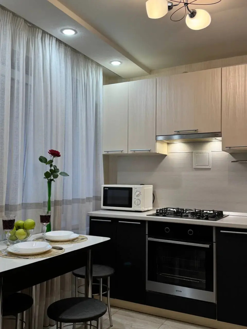 Квартира КвартРента НН на Большой Покровской (наш Арбат)