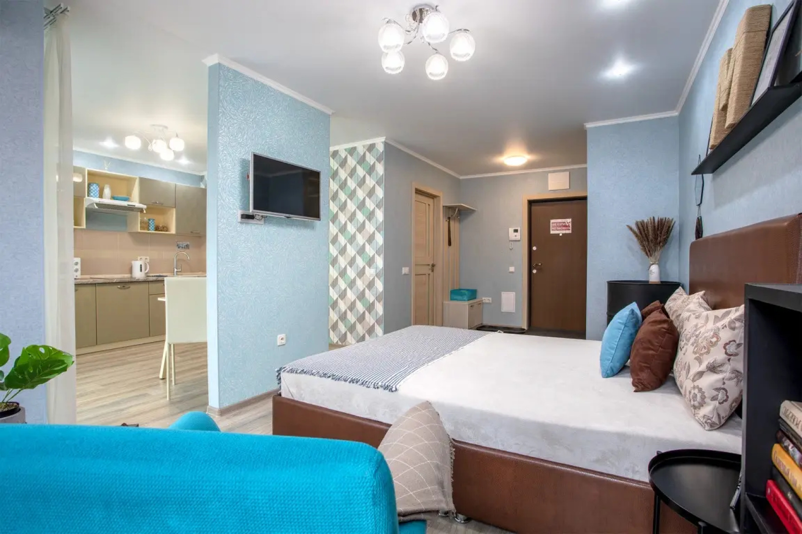 Апартаменты Novin House