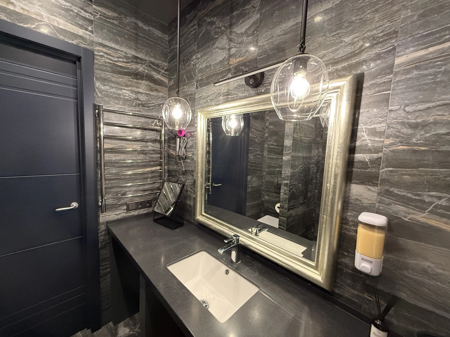 Апартаменты в центре Москвы с шикарным видом