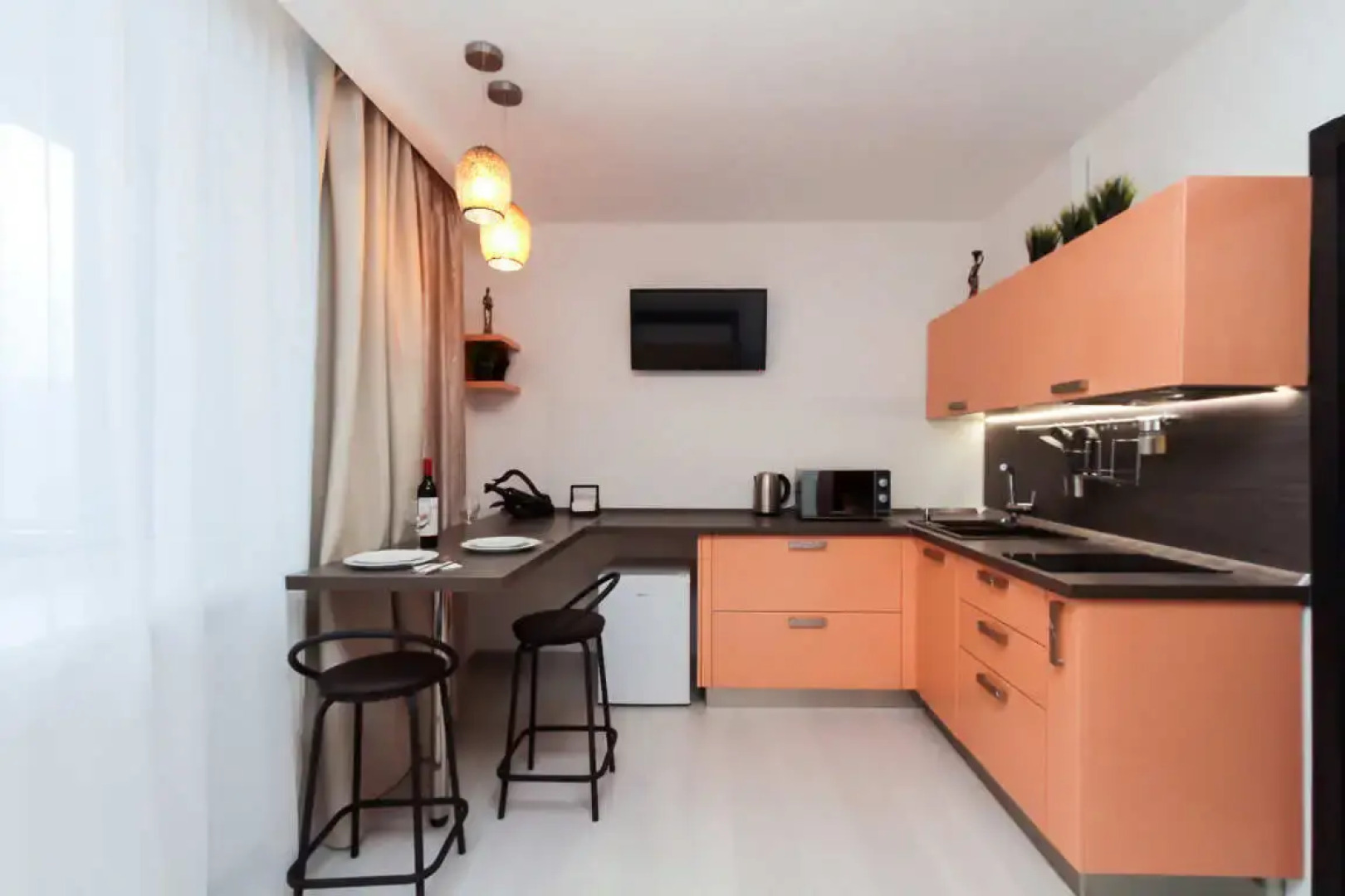 Апартаменты Домант Орджоникидзе 33 (1)