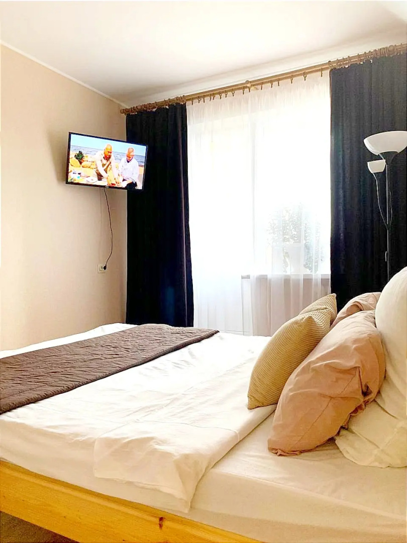 Апартаменты Двухкомнатные апартаменты недалеко от центра.