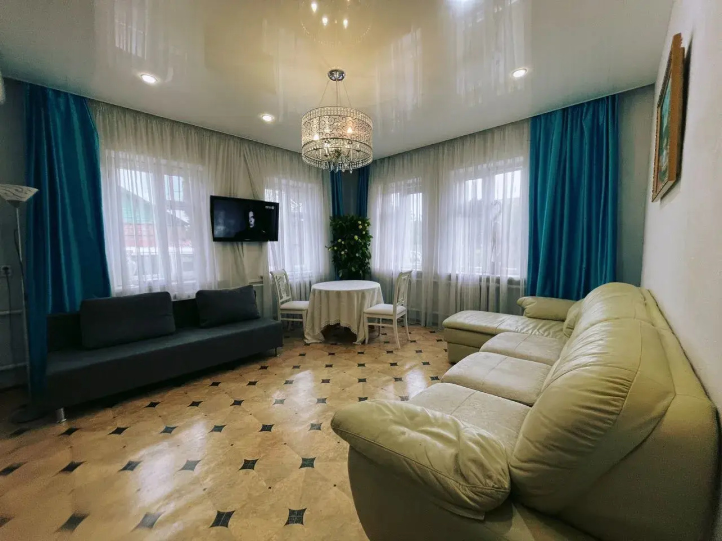 Частный дом на улице Парковая