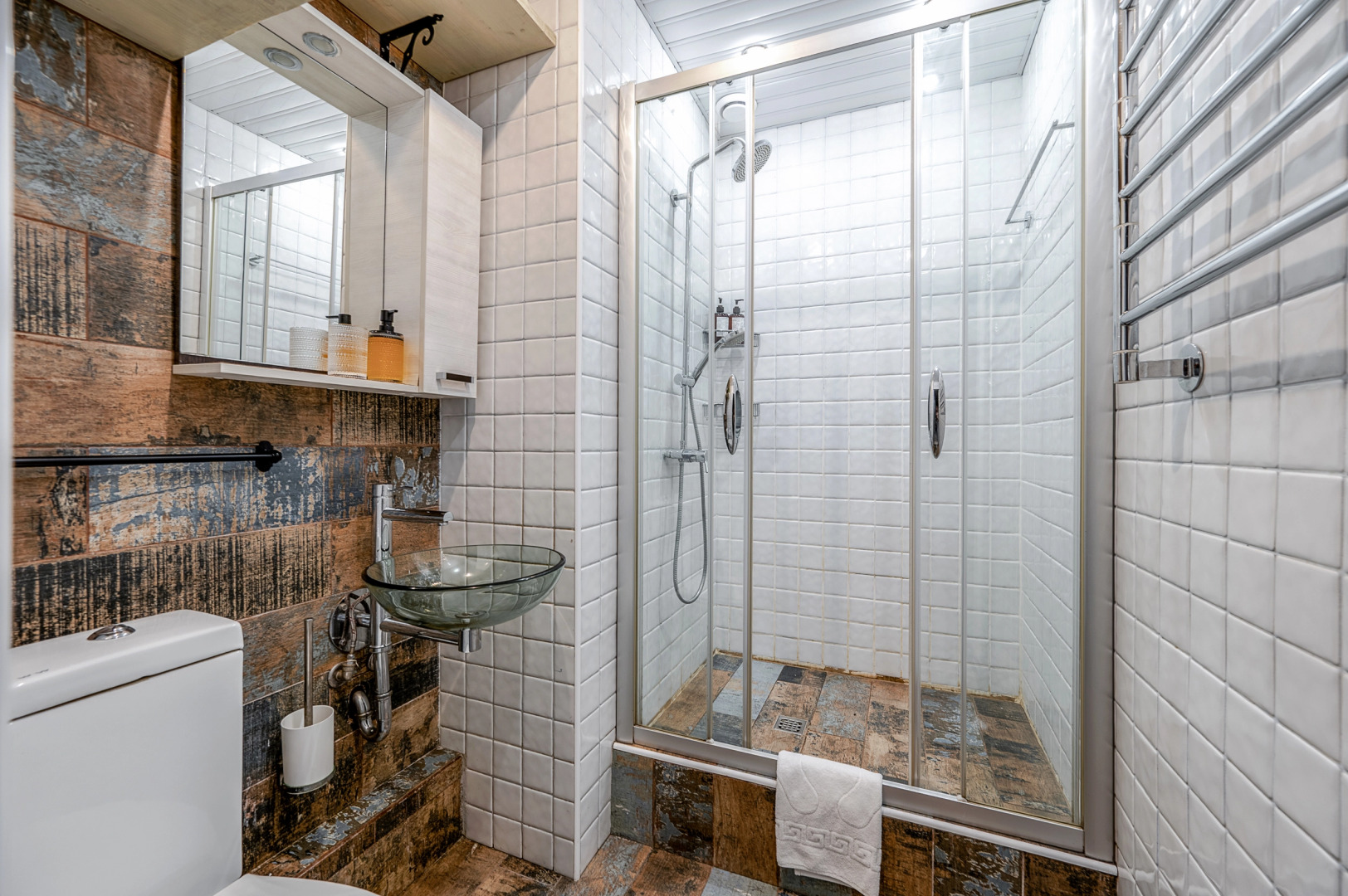 Апартаменты для 7 Человек на Петроградке с Парковкой