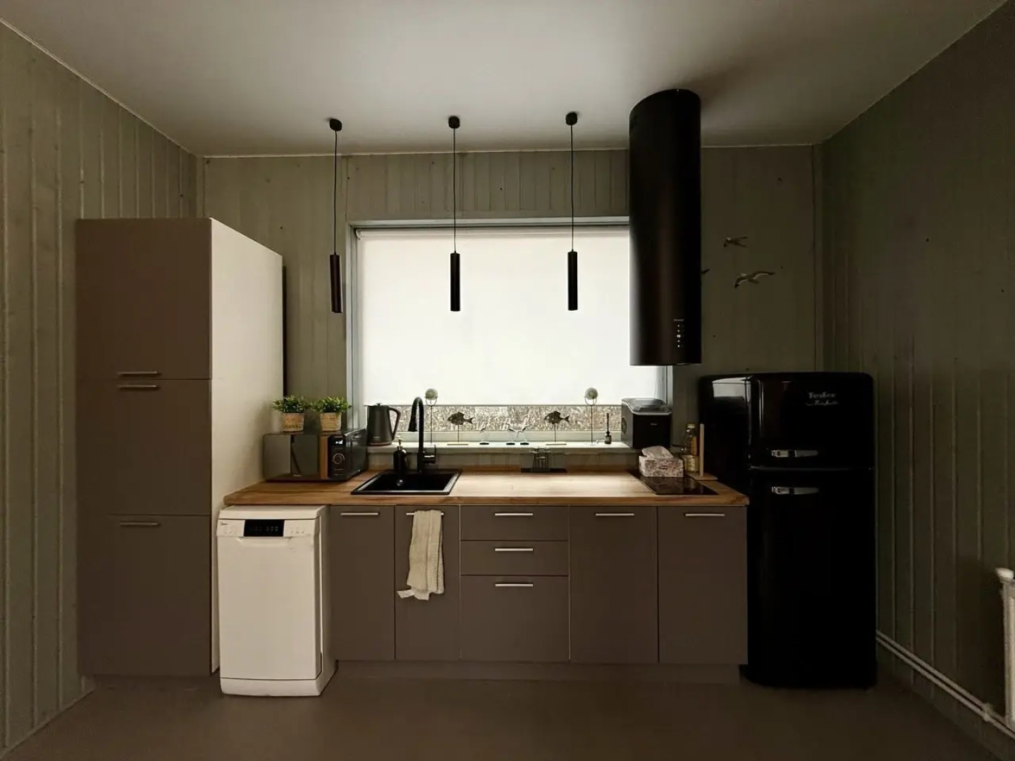 Частный дом уютный с баней и мангальной зоной в центре