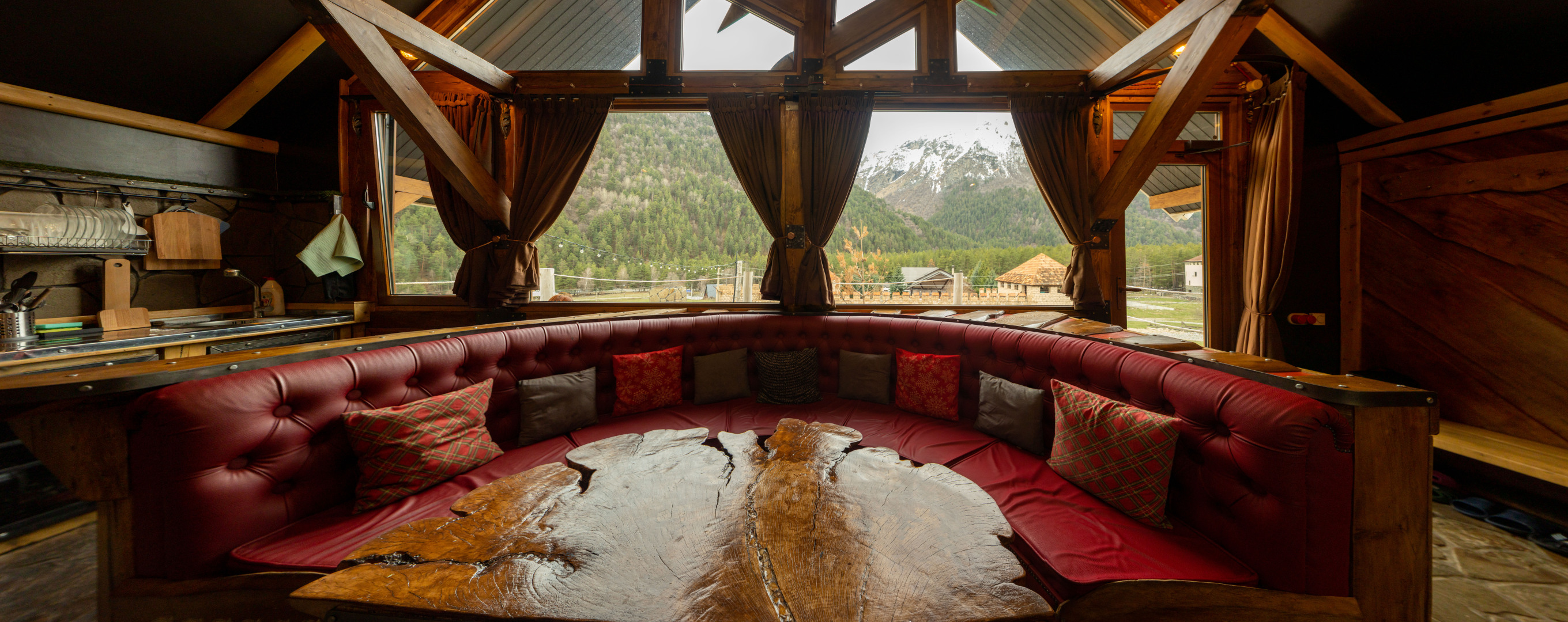 Частный дом Красный Викинг в Тегенекли