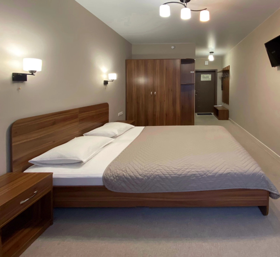 Отель Золотой шар