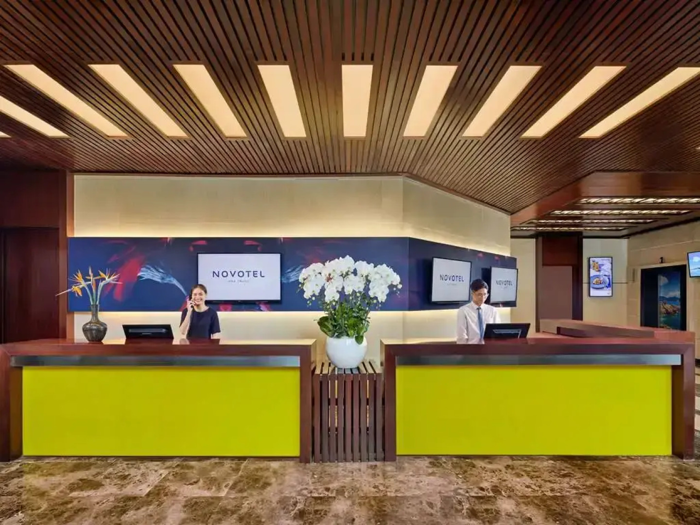 Отель Novotel Nha Trang