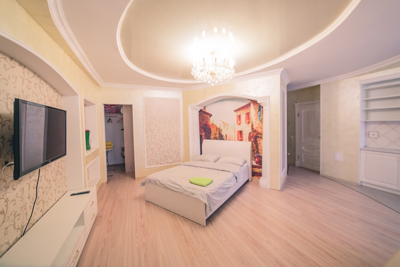 Апартаменты на Октябрьской Революции