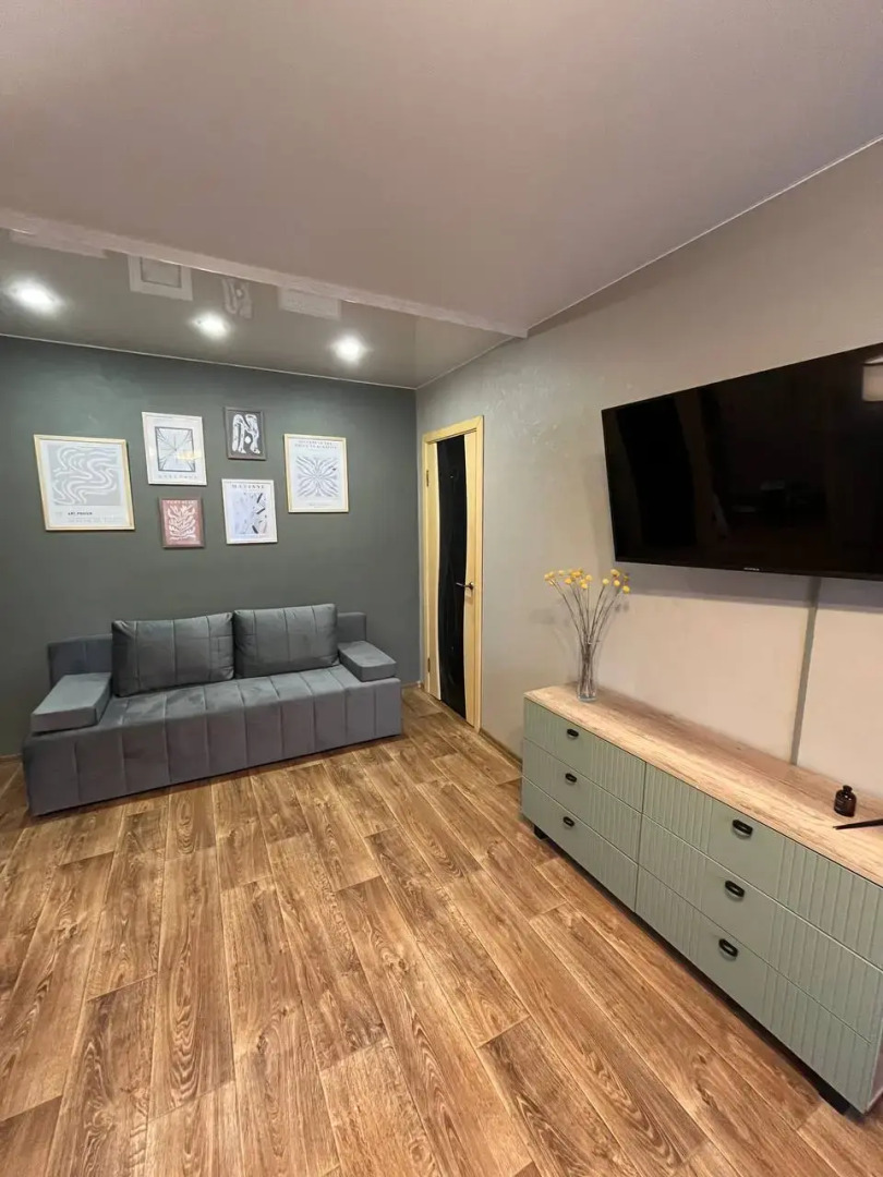 Квартира стильная двухкомнатная на 6 гостей в центре