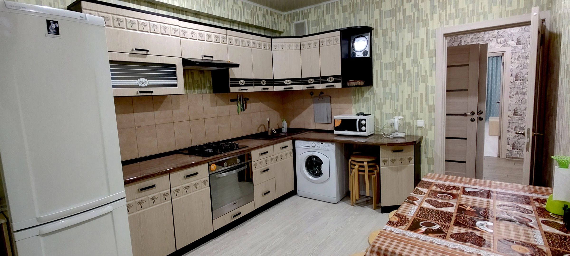 Апартаменты Golden Holiday 3 спальни