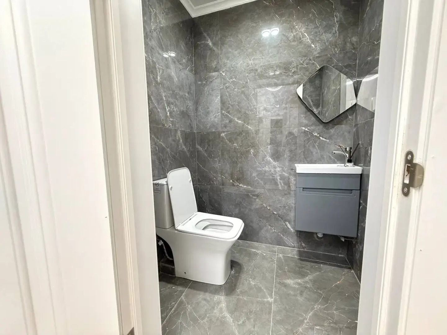 Апартаменты Уютные Апартаменты Уметалиева 120